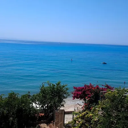 Petra Mare Apartament *