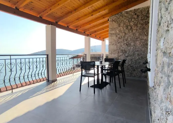 Petra Mare דירה צ'פרו