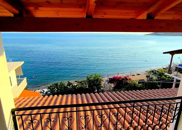 Petra Mare דירה צ'פרו